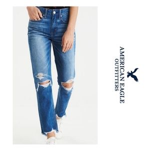 NWT AE High Rise Tomgirl Jeans